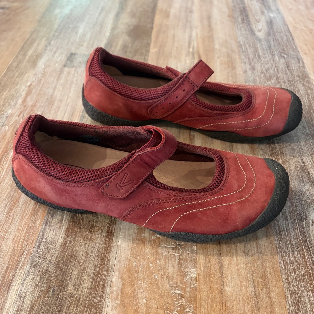 Keen Mary Jane Shoes Nubuck Leather Womens 8 EU 38.5 Beet Red Gorpcore Outdoors